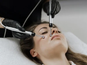 Micro Current Face Lift treatment gallery image 1